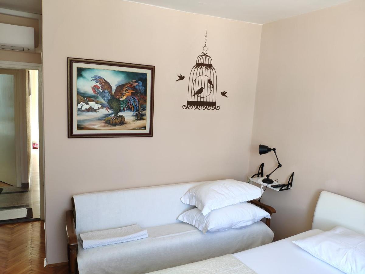 Rab-Centar Hotell Rab Town Eksteriør bilde