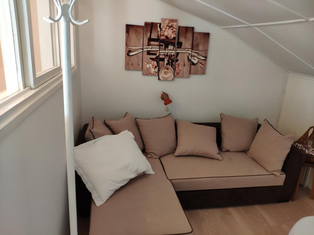 Rab-Centar Hotell Rab Town Eksteriør bilde